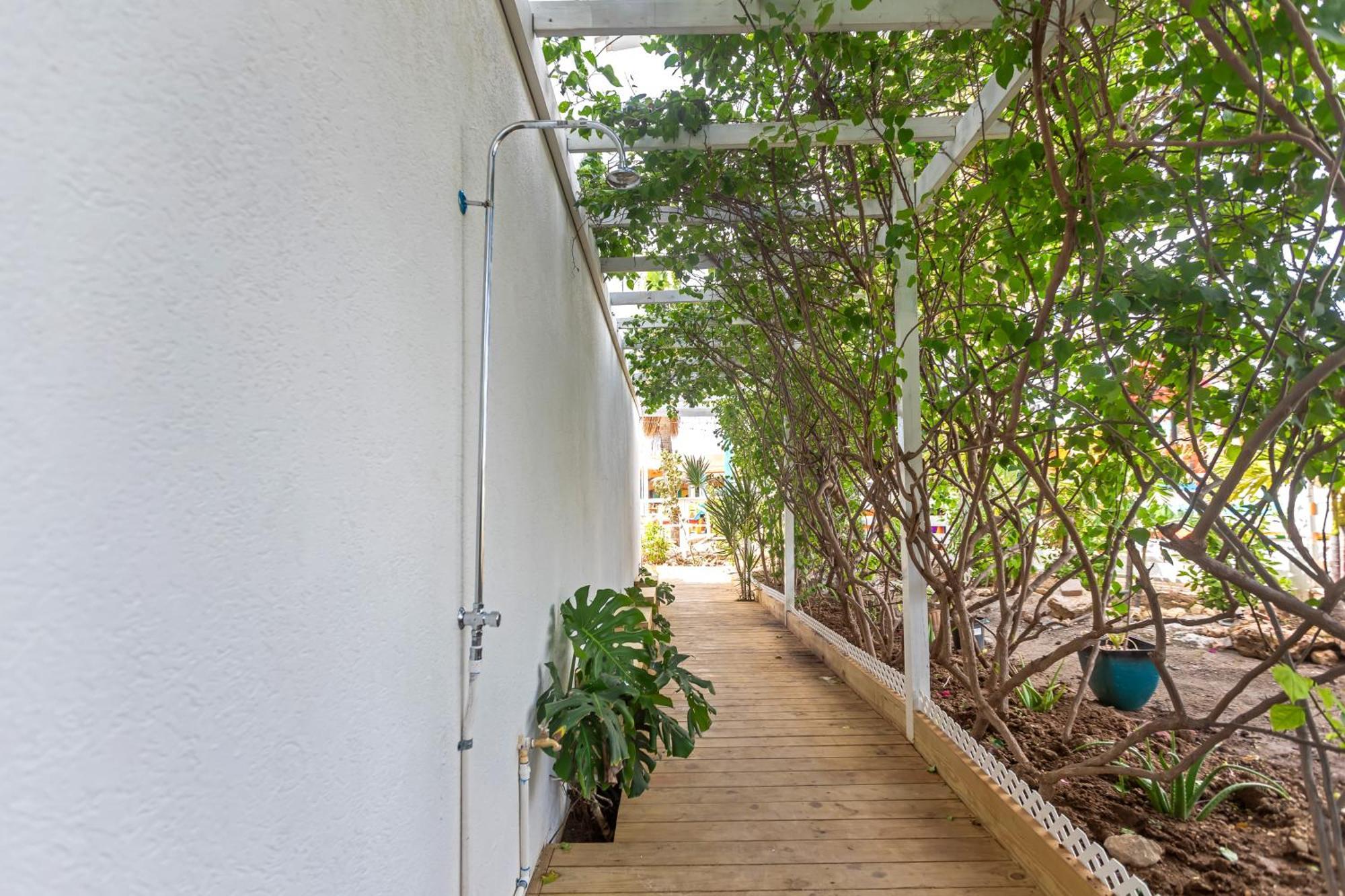 Maho Beach House - Studio - Beach Access Esterno foto
